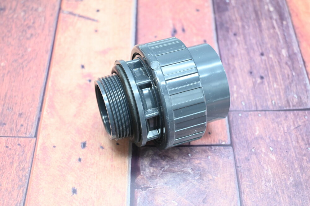 PVC 3/3 Verschraubung mit O-Ring Klebemuffe 50mm x AG 1 1/2"