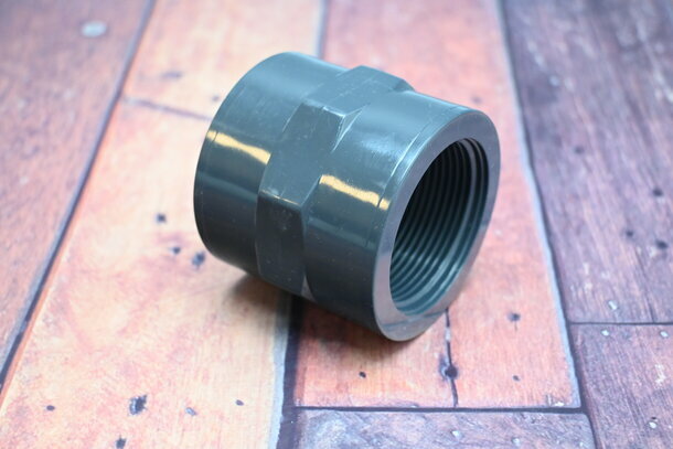 PVC Gewindemuffe mit Verstärkungsring, Klebemuffe x IG 50mm x 1 1/2" PN16